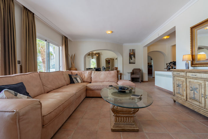 Image No.15-4 Bed Villa for sale