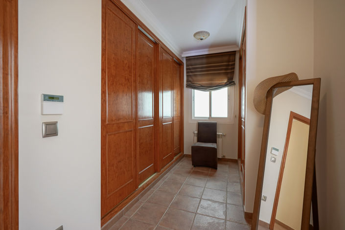Image No.25-4 Bed Villa for sale