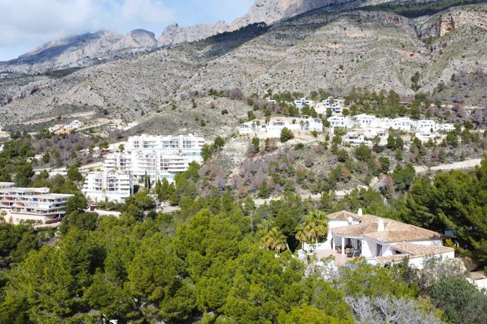 Image No.40-4 Bed Villa for sale
