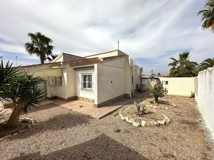 Image No.5-3 Bed Villa for sale