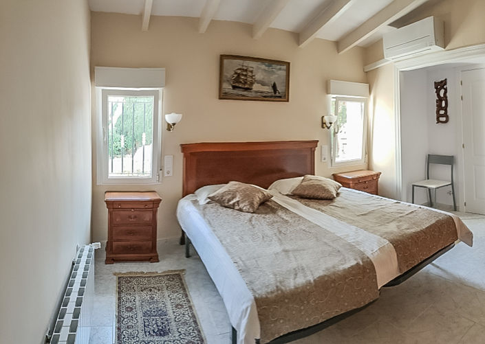 Image No.10-5 Bed Villa for sale