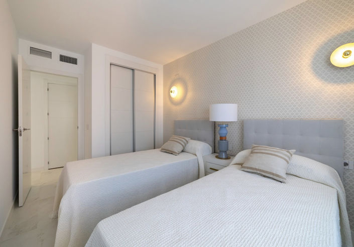 Image No.23-3 Bed Apartment for sale