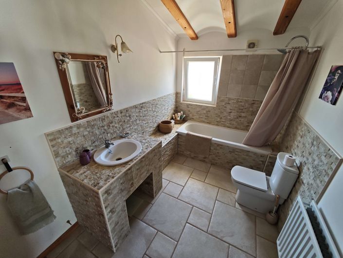 Image No.33-4 Bed Country House for sale