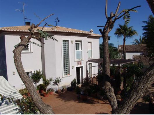 Image No.4-4 Bed Villa for sale