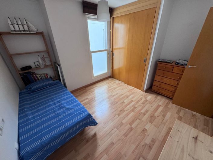 Image No.12-3 Bed Apartment for sale