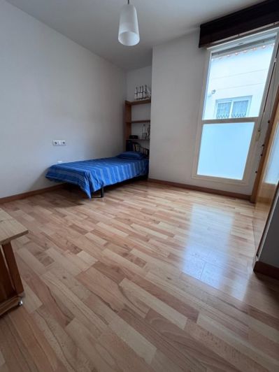 Image No.13-3 Bed Apartment for sale