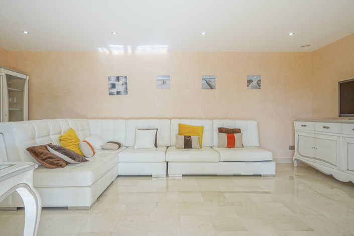 Image No.34-4 Bed Villa for sale