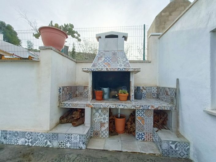 Image No.9-3 Bed Country House for sale