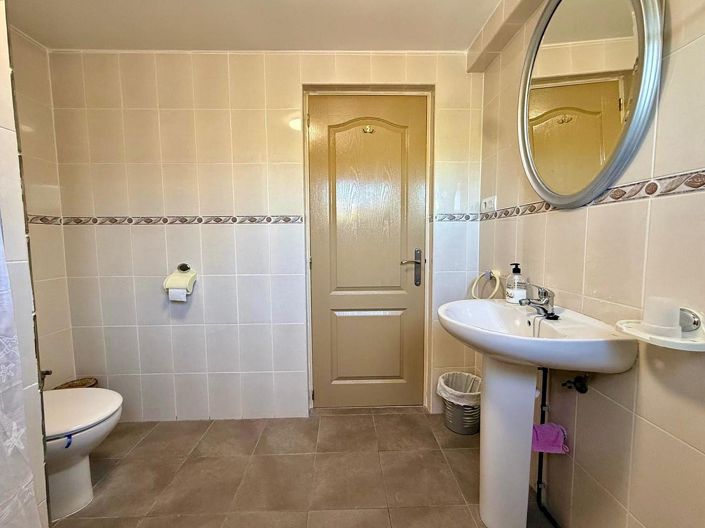 Image No.14-4 Bed Villa for sale