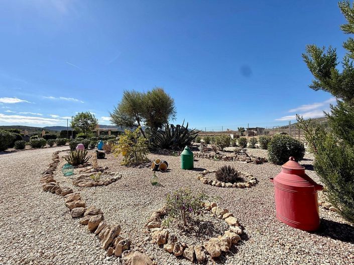 Image No.4-4 Bed Villa for sale