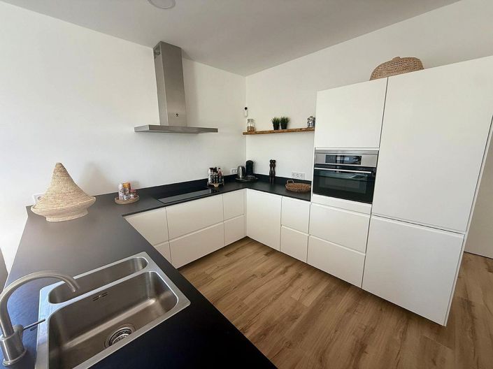 Image No.4-3 Bed Villa for sale