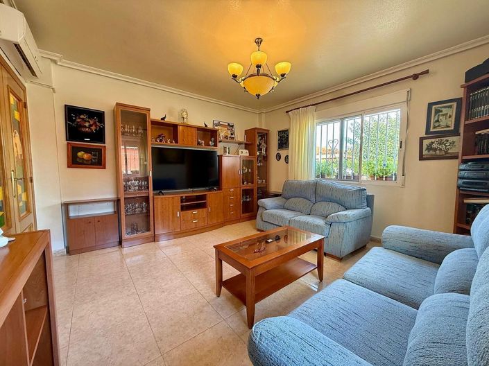 Image No.9-3 Bed Townhouse for sale
