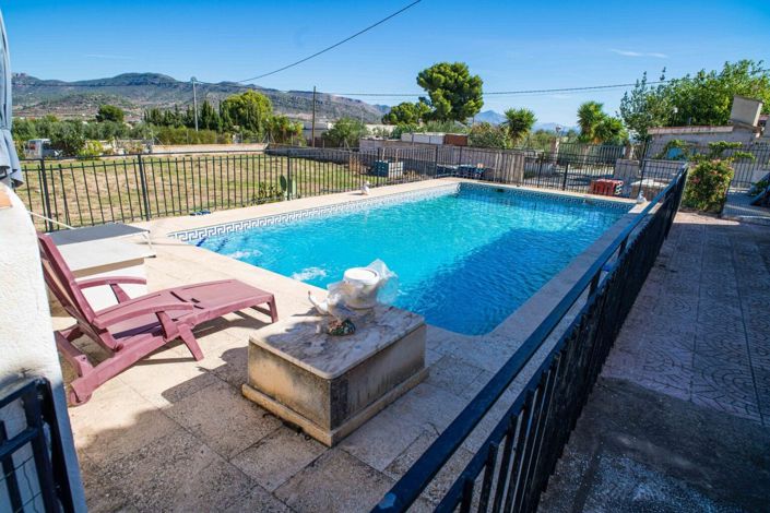 Image No.30-4 Bed Villa for sale