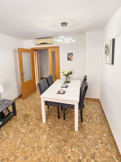 Image No.5-Appartement de 3 chambres à vendre