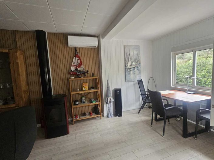 Image No.17-3 Bed Country House for sale
