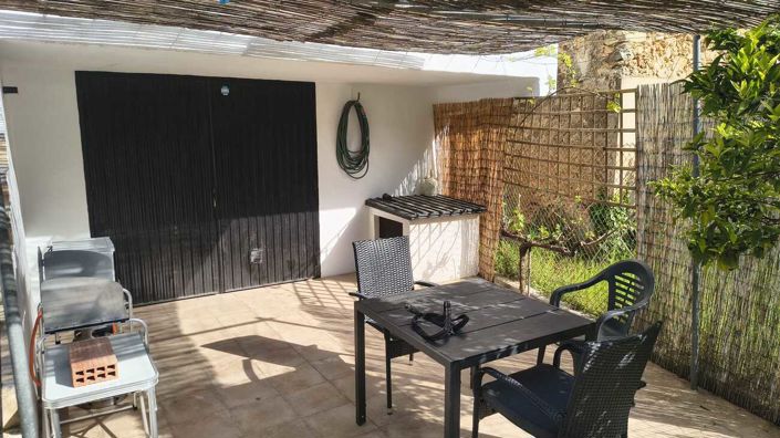 Image No.2-3 Bed Country House for sale