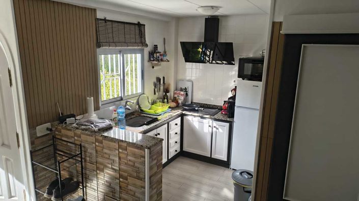 Image No.23-3 Bed Country House for sale