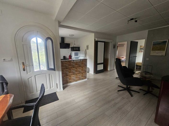 Image No.28-3 Bed Country House for sale