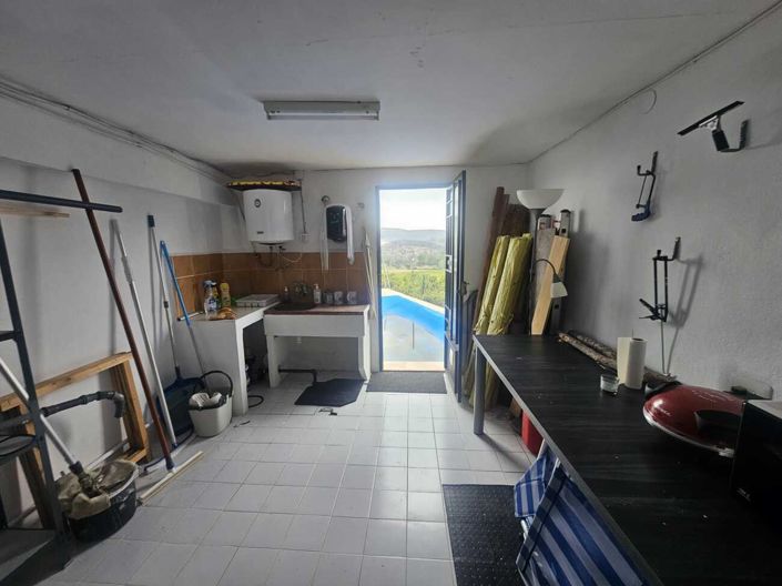 Image No.50-3 Bed Country House for sale