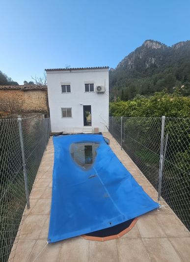Image No.6-3 Bed Country House for sale