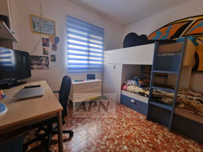 Image No.17-5 Bed Village House for sale