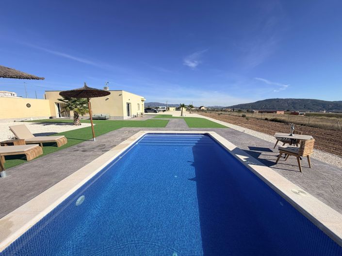 Image No.24-2 Bed Villa for sale