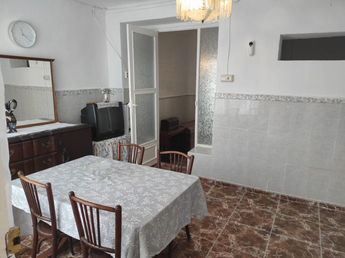 Image No.4-5 Bed Townhouse for sale