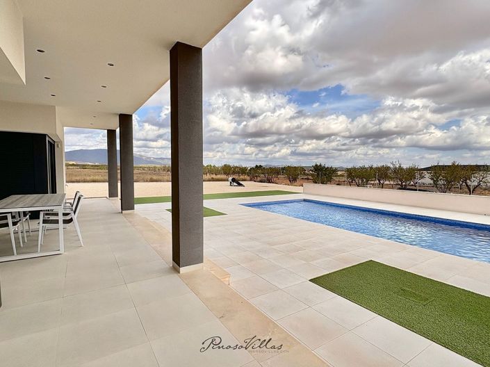 Image No.7-3 Bed Villa for sale