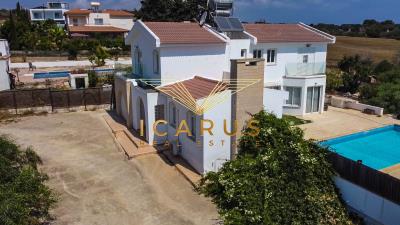 DJI_0157-00_00_31_44-Still002