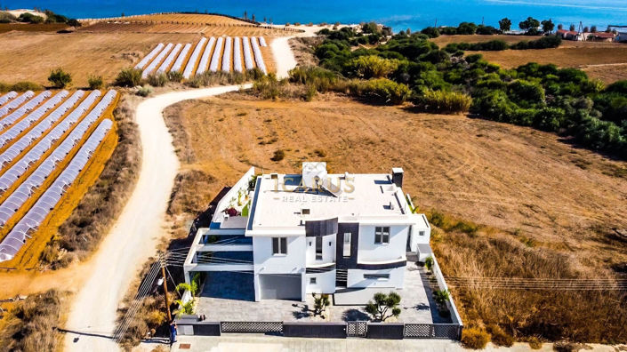 Image No.18-Maison de 4 chambres à vendre à Kapparis