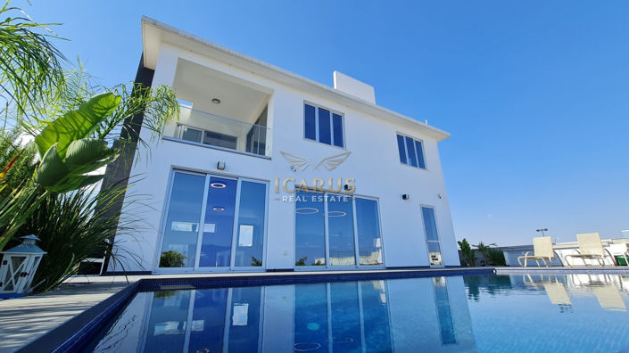 Image No.3-Maison de 4 chambres à vendre à Kapparis