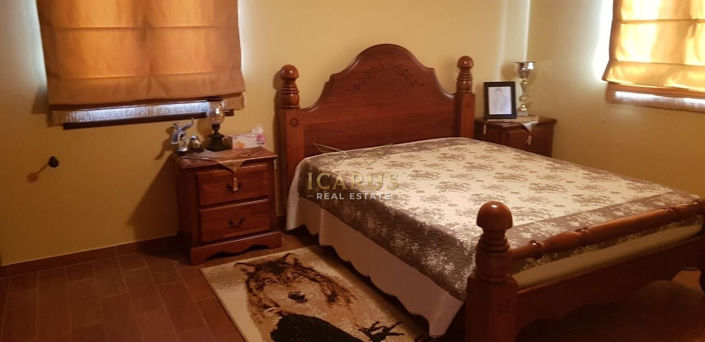 Image No.21-4 Bed House for sale