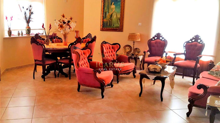 Image No.9-4 Bed House for sale