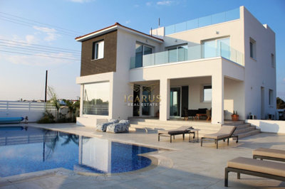 1 - Ayia Napa, House