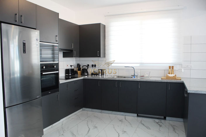 Image No.11-4 Bed House for sale