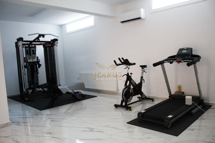 Image No.27-4 Bed House for sale