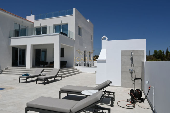 Image No.34-4 Bed House for sale