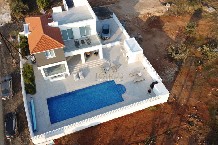 Image No.44-4 Bed House for sale
