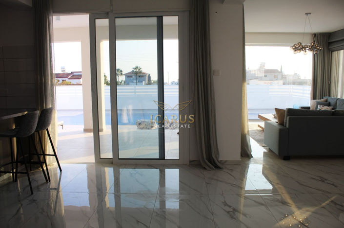 Image No.7-4 Bed House for sale