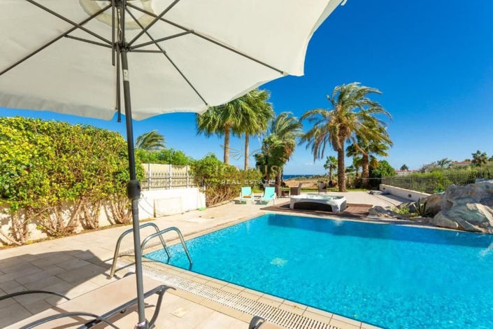 Image No.11-4 Bed House for sale