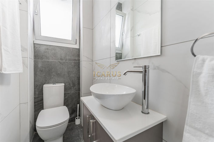 Image No.13-4 Bed House for sale