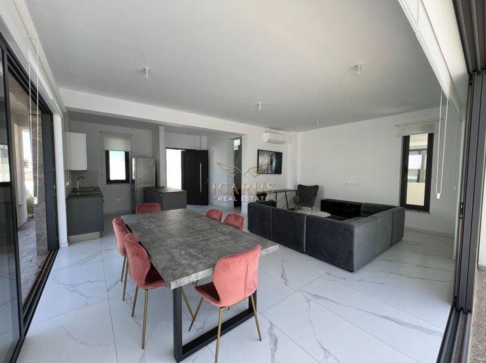 Image No.4-3 Bed House for sale