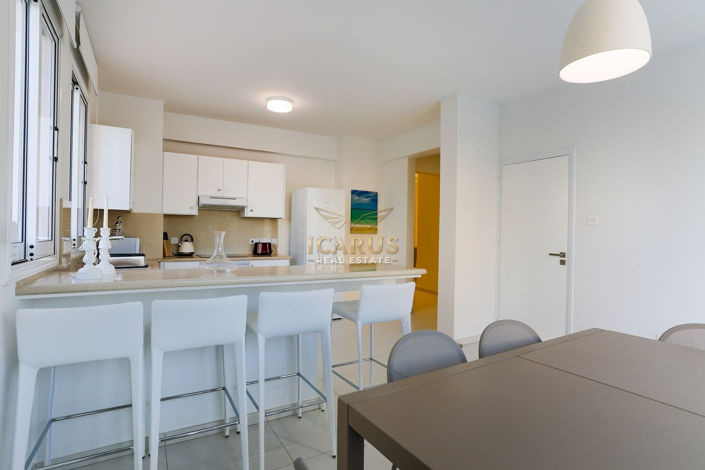 Image No.12-3 Bed House for sale