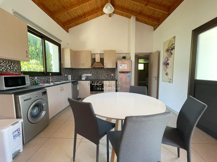 Image No.2-2 Bed House for sale