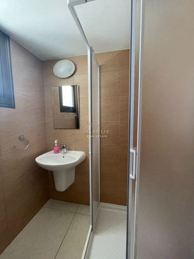 Image No.23-2 Bed House for sale