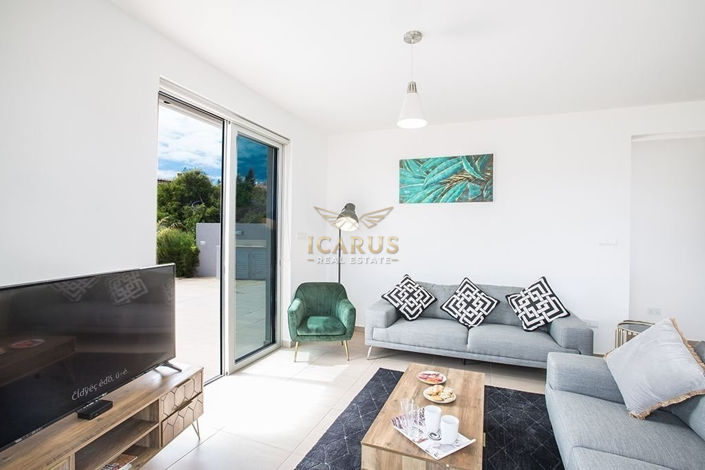 Image No.7-4 Bed House for sale