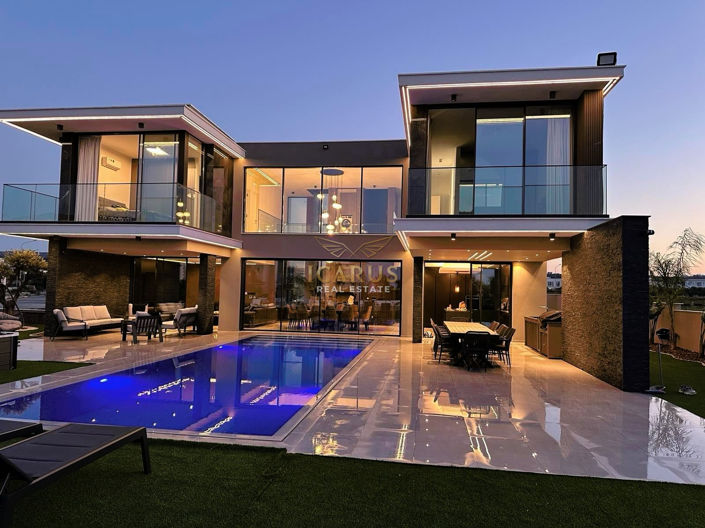 Image No.21-5 Bed House for sale