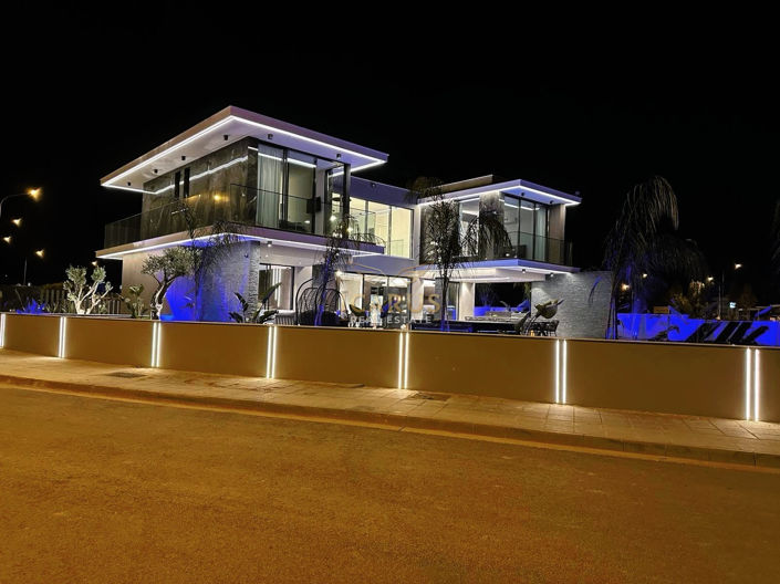 Image No.23-5 Bed House for sale