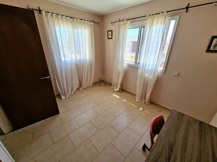 Image No.4-3 Bed House for sale