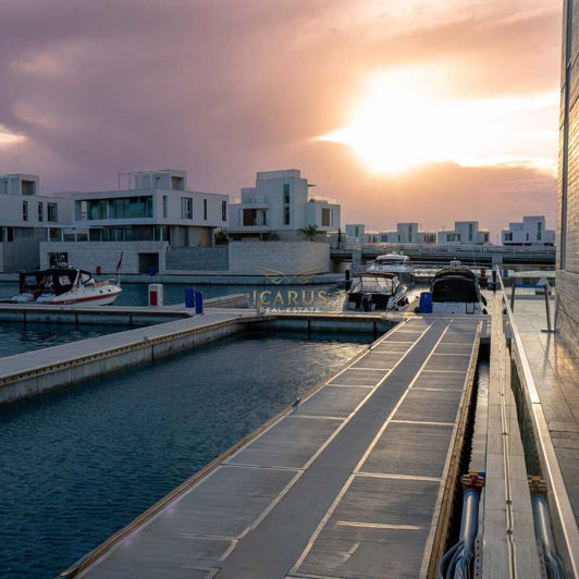 Image No.18-3 Bed House for sale